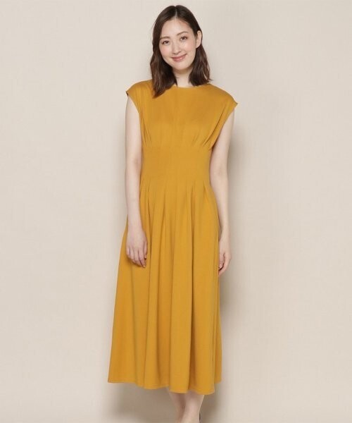 And Couture ウエストタックポンチワンピース