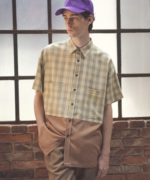 GLIMCLAP mhs1518-Plaid switching Loose silhouette Short sleeve Shirt シャツ