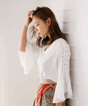 LADYMADE レースUPフリルスリーブシャツ