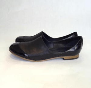 NAVY.WO 三日月型レザー&エナメルスリッポンシューズ（ブラック）【N52ML51】