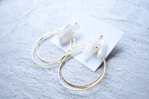 Matilda rose natural stone double hoop/ピアス