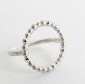 revie objects 5th anniversary ring Silver