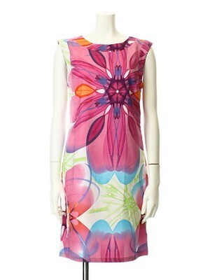 BCBG MAXAZRIA BCBGMAXAZRIA フローラル柄のワンピース(P777774)@waja(ワジャ)
