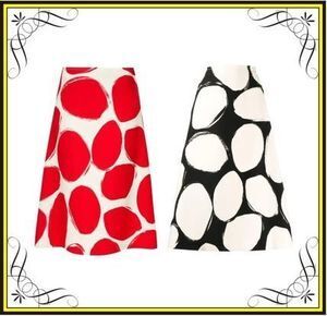 MARNI 【MARNI】Oval-print A-line crepe skirt (MARNI/スカート) GOMA0042U1TV758【BUYMA】
