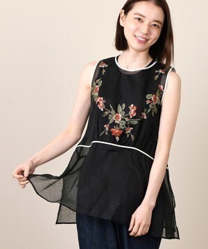 nesessaire クロスステッチ刺繍ブラウス