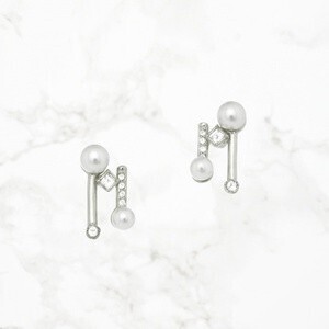 Grosse Glace Pearl Light プチピアス
