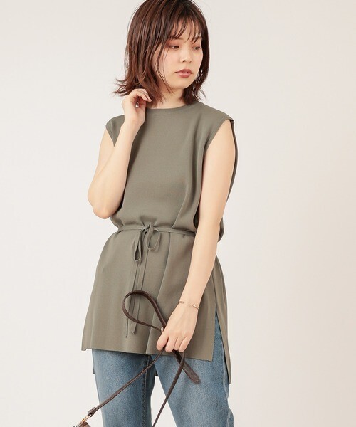 natural couture 細ヒモ付きカラーノースリーブニット