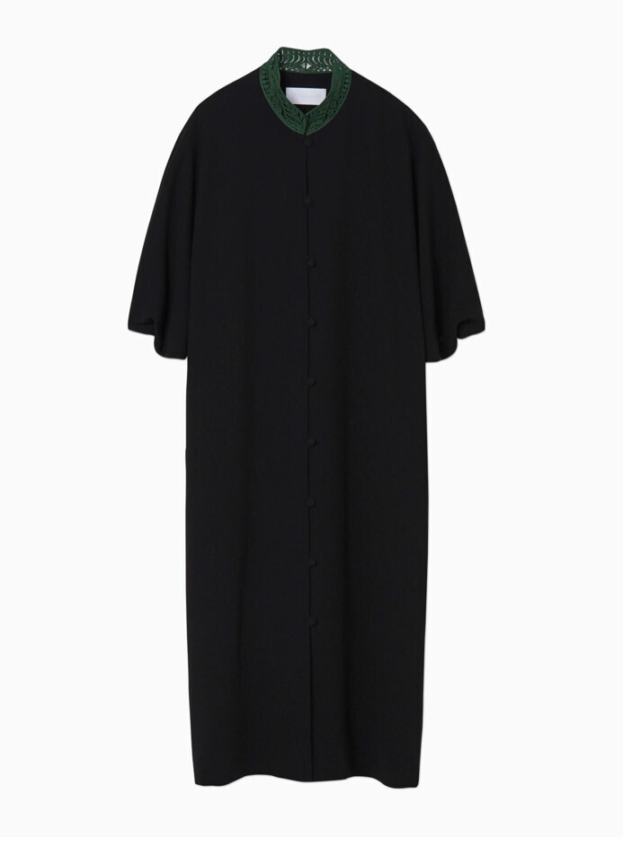 Mame Kurogouchi Embroidery Collar Front Open Dress