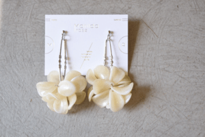Matilda rose vintage stick flower/ピアス