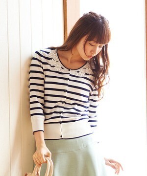 LAISSE PASSE Flowerアップリケボーダーカーディガン