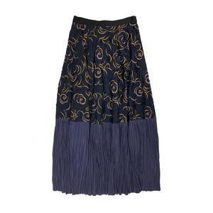 IN-PROCESS Tokyo Embroidered Pleated Skirt BLACK
