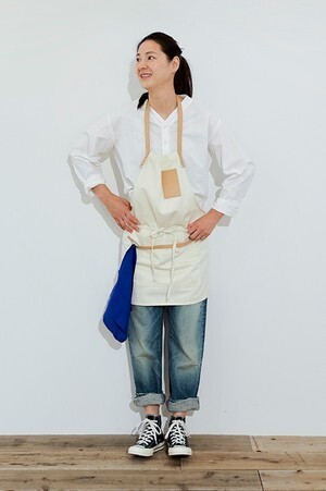 Simply KATSURAGI APRON (Short)