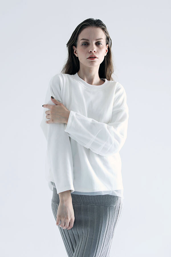 AULA AILA TULLE LAYERED SWEAT PULLOVER