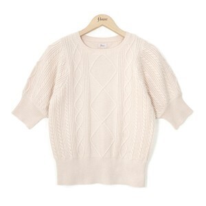 flower コンパクトケーブルニット