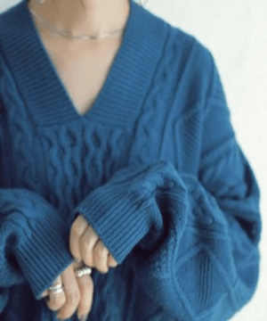 antiqua ニット ゆるっとたっぷり。女性らしさがグッと上がる。・pu-00027