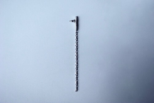MEMENTO PATTERN. Earring 'Icicle' Long