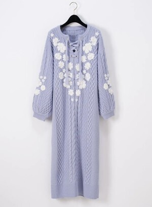 GRACE CONTINENTAL 刺繍ケーブルニットワンピース