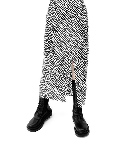 LVEU. Side slit zebra skirt