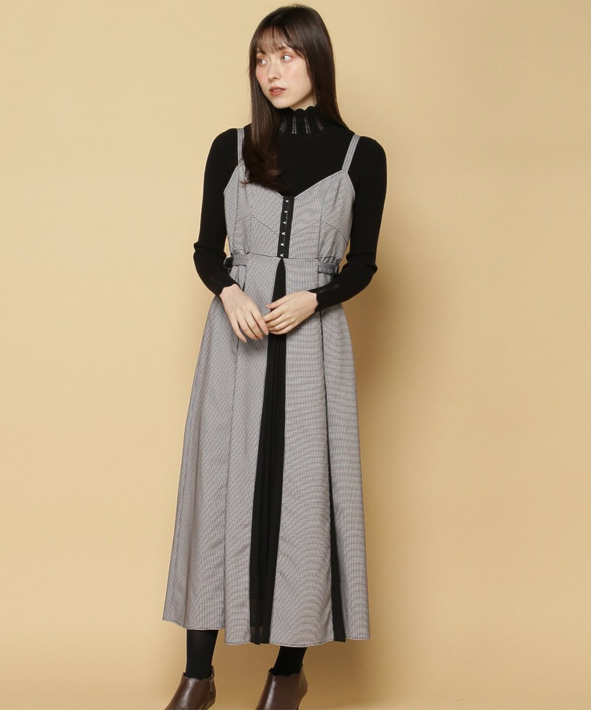 And Couture 千鳥柄プリーツコンビキャミワンピース