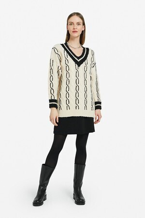 ottod'Ame PROCESSED JUMPER WITH V NECKLINE