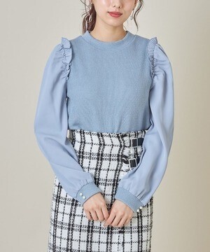 tocco 袖口パール付き肩フリル異素材切替ニットソープルオーバー