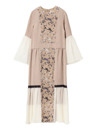 Arobe Flower Embroidary Dress