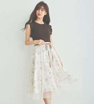 LAISSE PASSE ニュアンスフラワーチュールスカート
