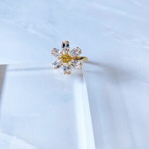PHTHALO mini daisy ring