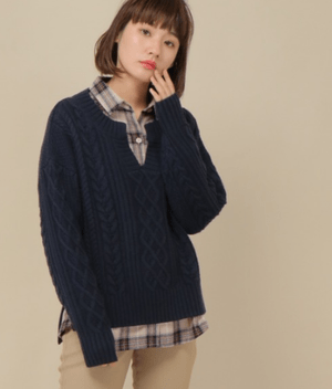 ikka キーネックケーブルニットプルオーバー