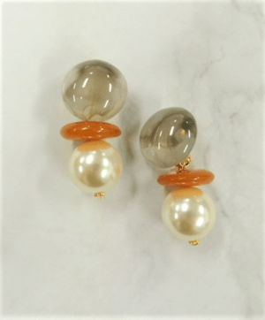mia trim 【m-110E OR】アクリルパールイヤリング