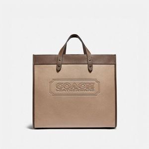 COACH フィールド トート 40 カラーブロック ウィズ コーチ バッジ