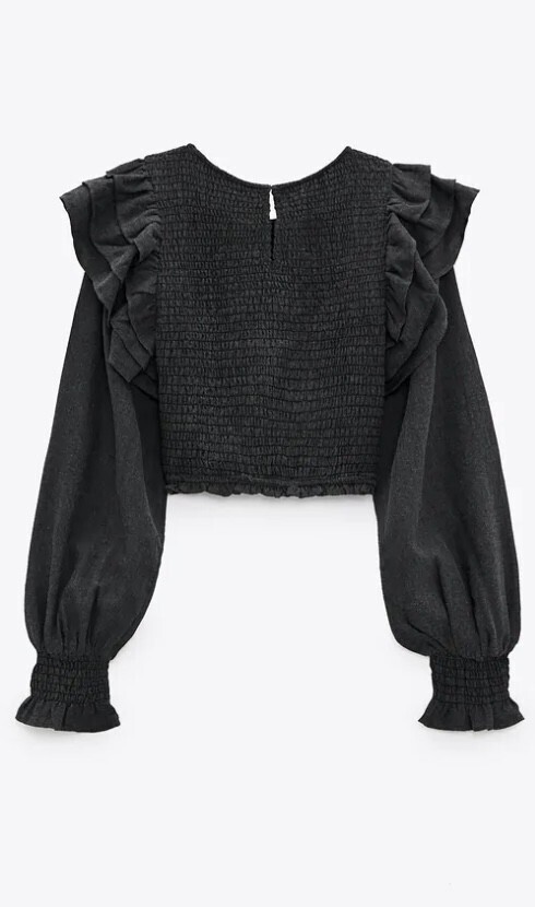 ZARA ストレッチトップス